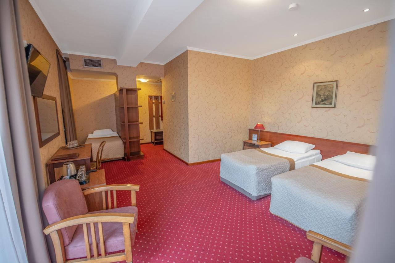 New Kopala Hotel Tbilisi Bagian luar foto