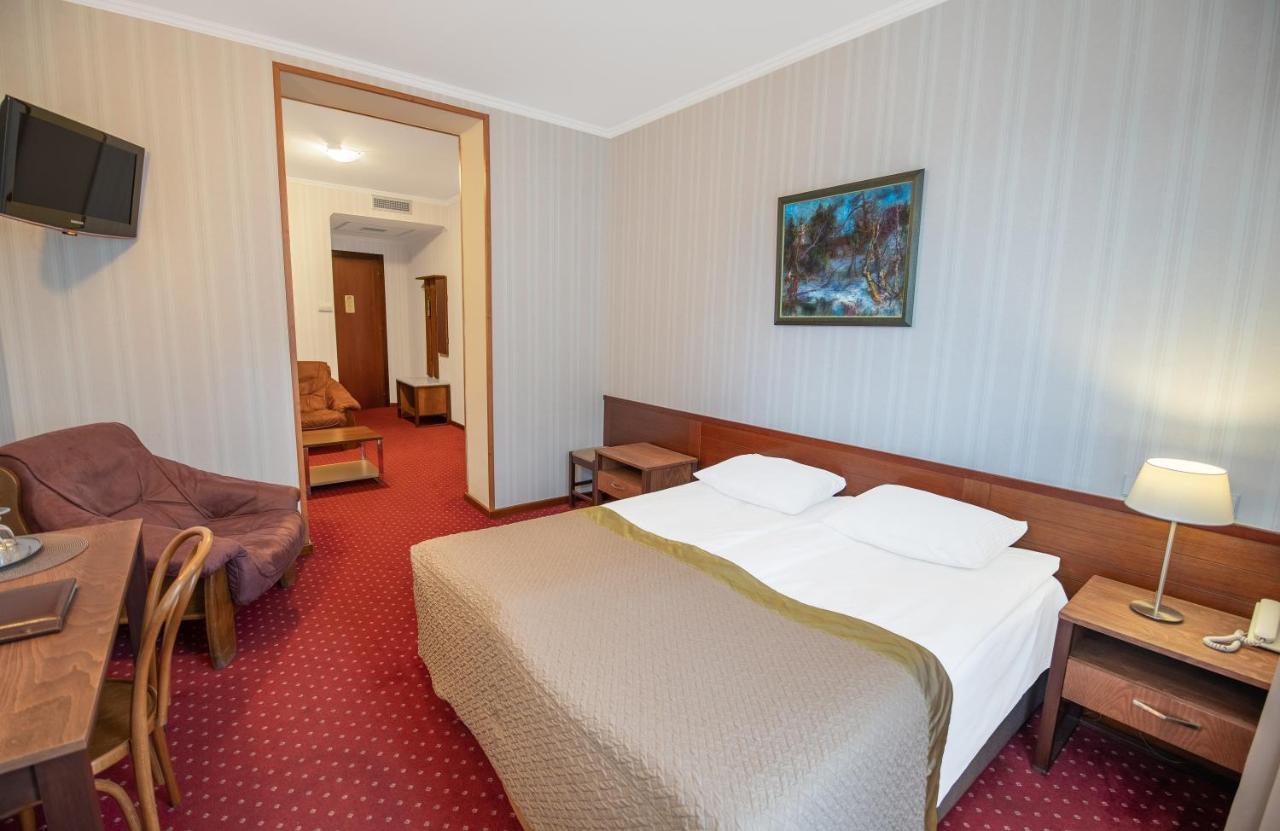 New Kopala Hotel Tbilisi Bagian luar foto