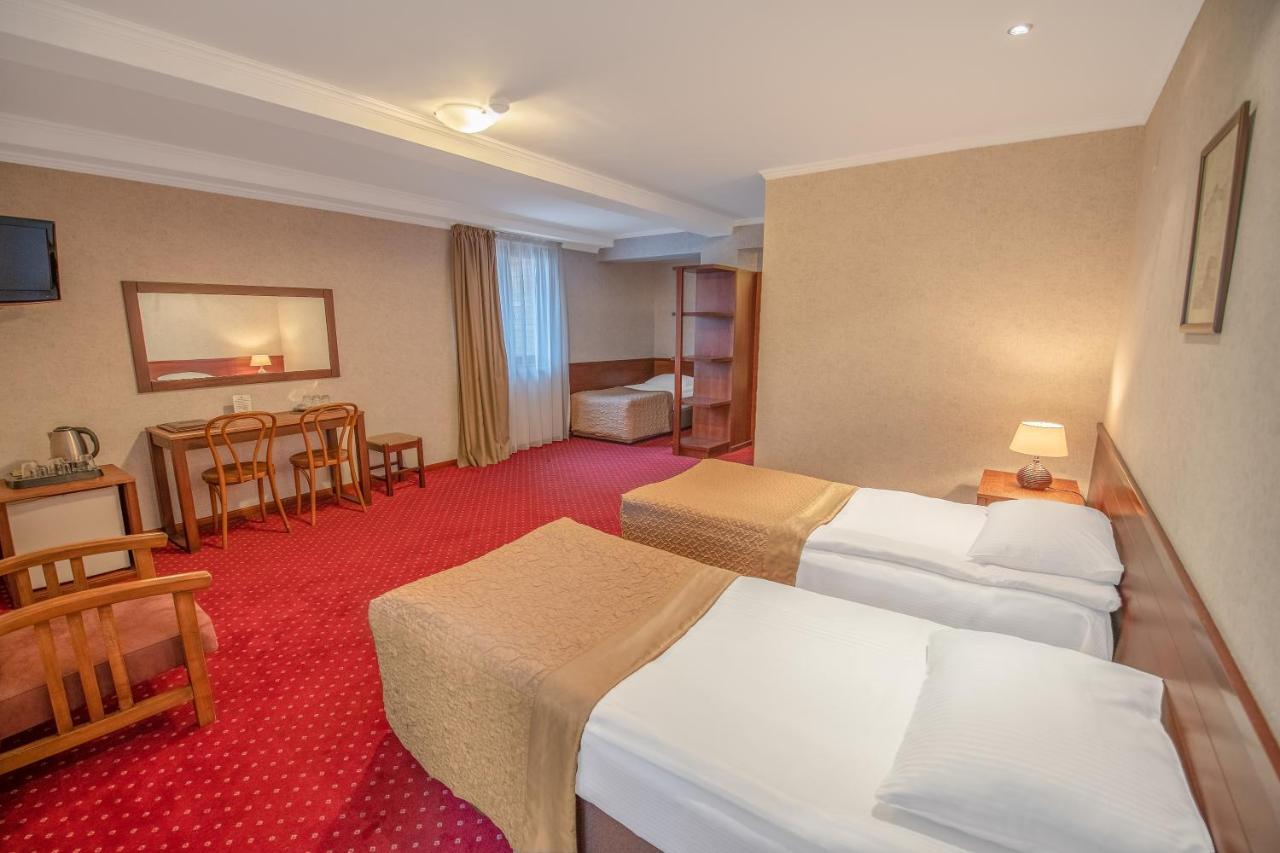 New Kopala Hotel Tbilisi Bagian luar foto