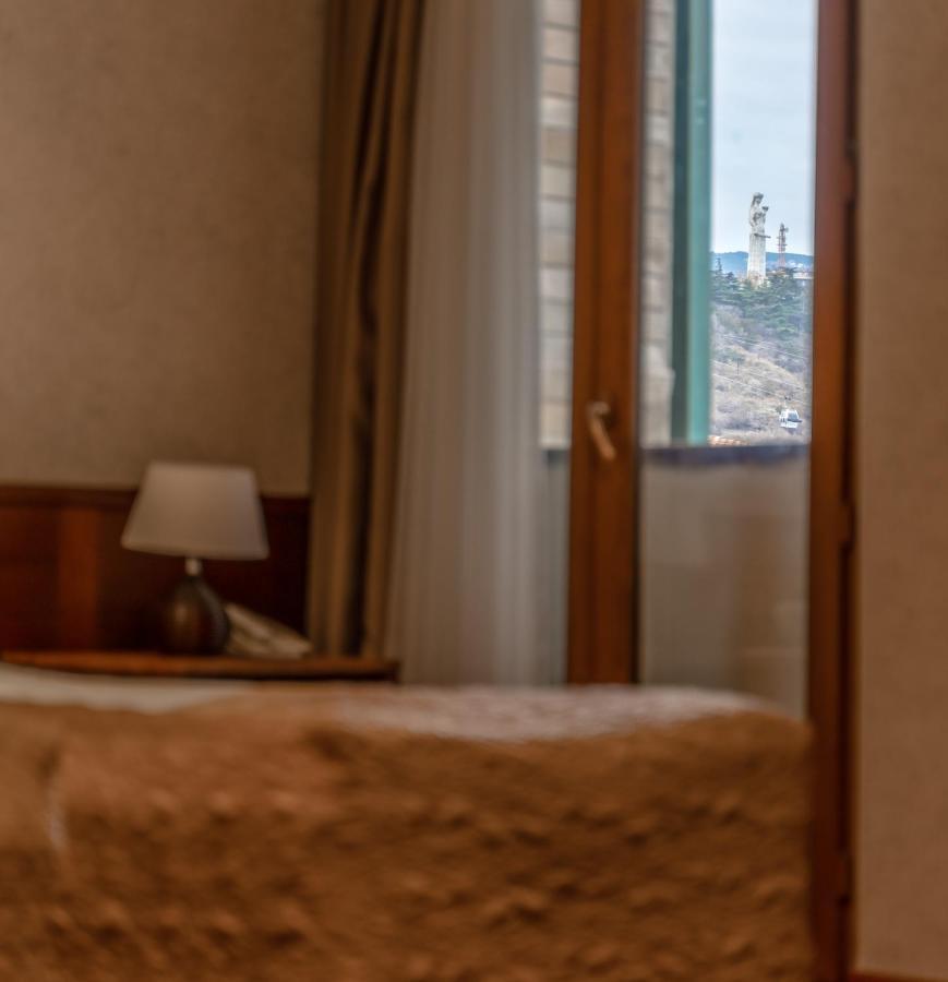 New Kopala Hotel Tbilisi Bagian luar foto