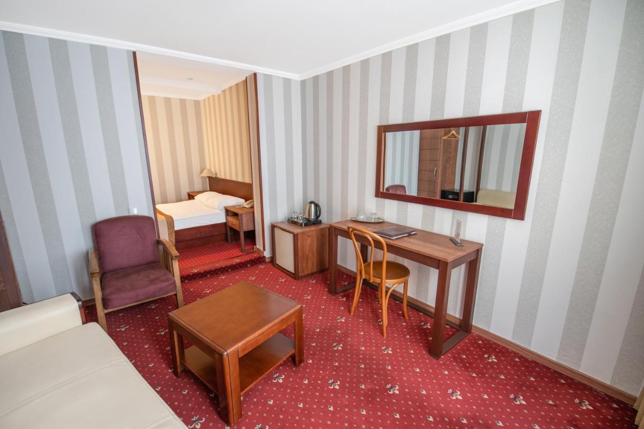 New Kopala Hotel Tbilisi Bagian luar foto